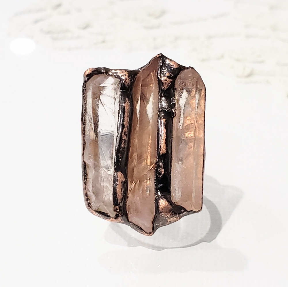 NWOT Natural quartz crystal point copper electroformed ring